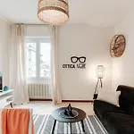 Apartamento Zamenhof 9 - By Myhomeincomo Como