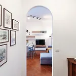 Zamenhof 9 - By Myhomeincomo Como