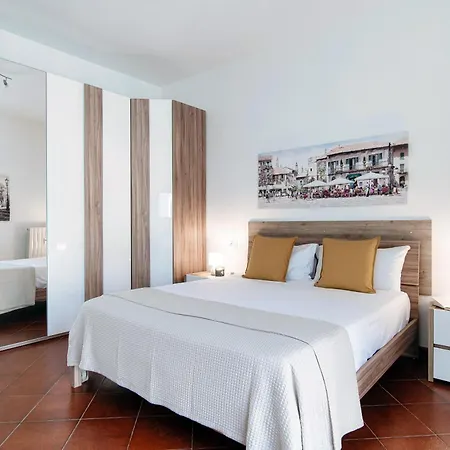 Zamenhof 9 - By Myhomeincomo *